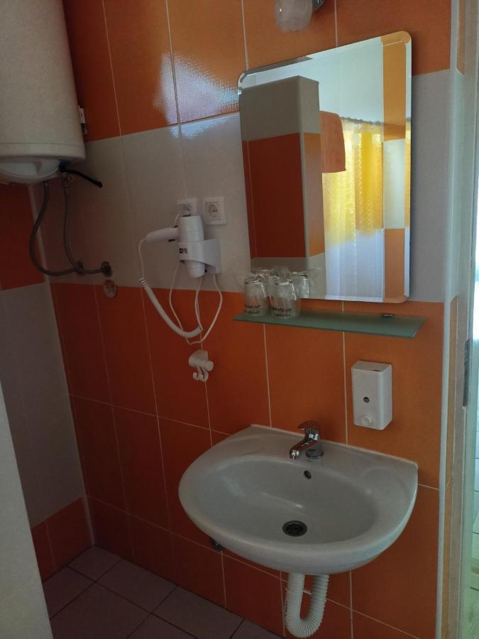 Appartement Apartman Fiva à Pacir Extérieur photo