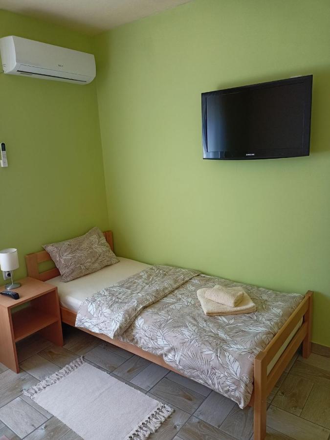 Appartement Apartman Fiva à Pacir Extérieur photo