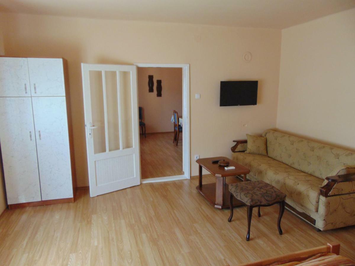 Appartement Apartman Fiva à Pacir Extérieur photo